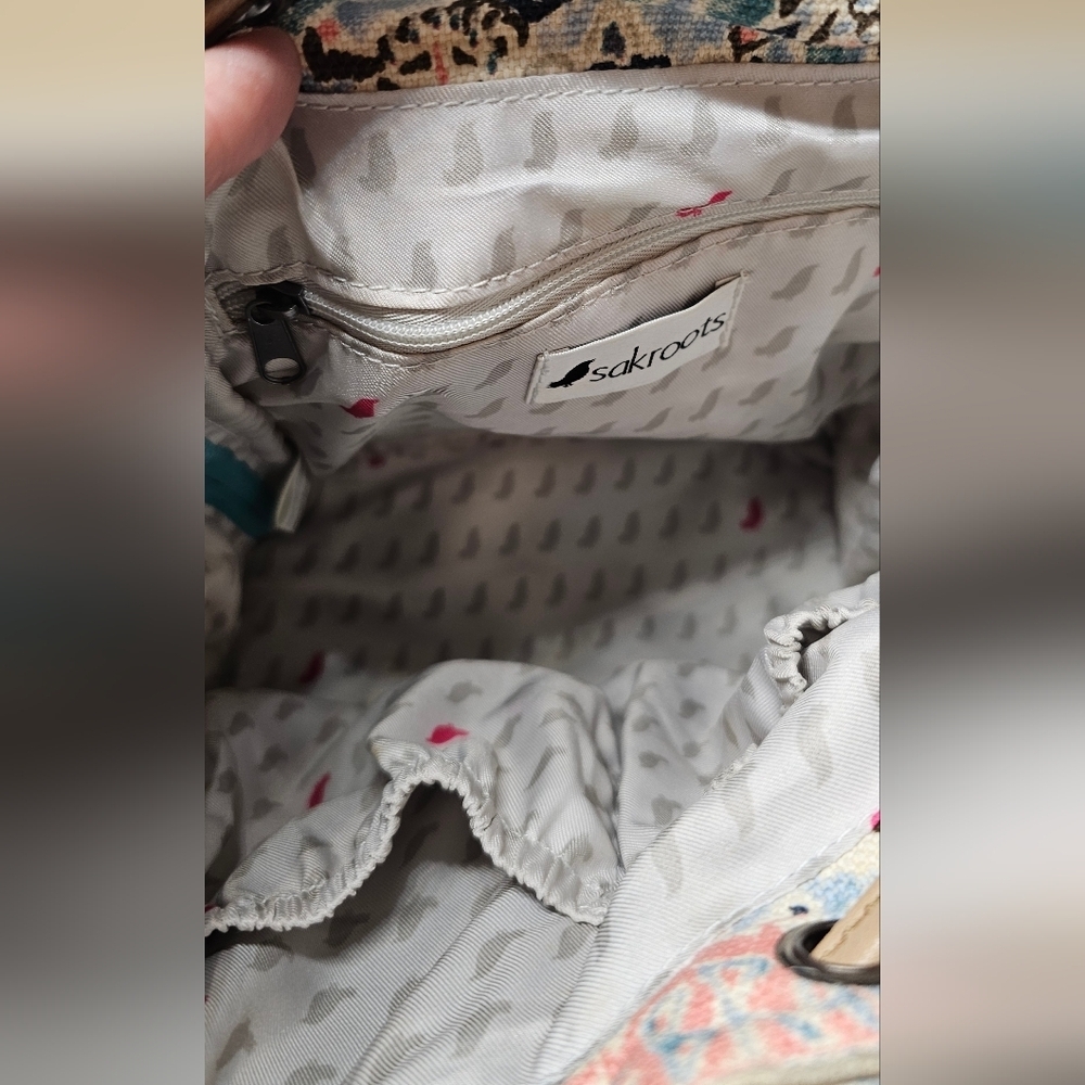 EUC The Sakroots Metro Mini Flap Backpack in Turquoise Brave Beauti - Picture 9 of 11